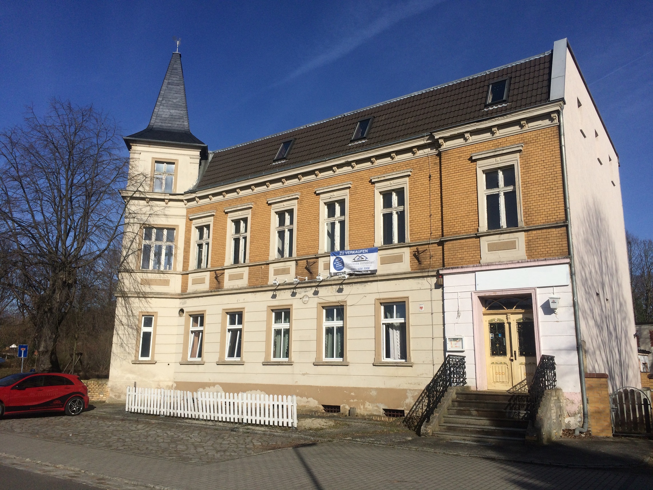 Wohn- und Geschäftshaus Klettwitz